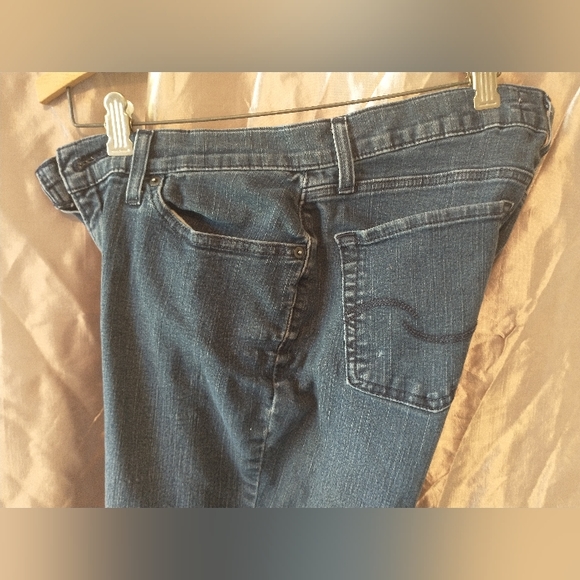 Vintage Levi Strauss Signature Jeans - " Curvy Skinny" - Picture 8 of 16